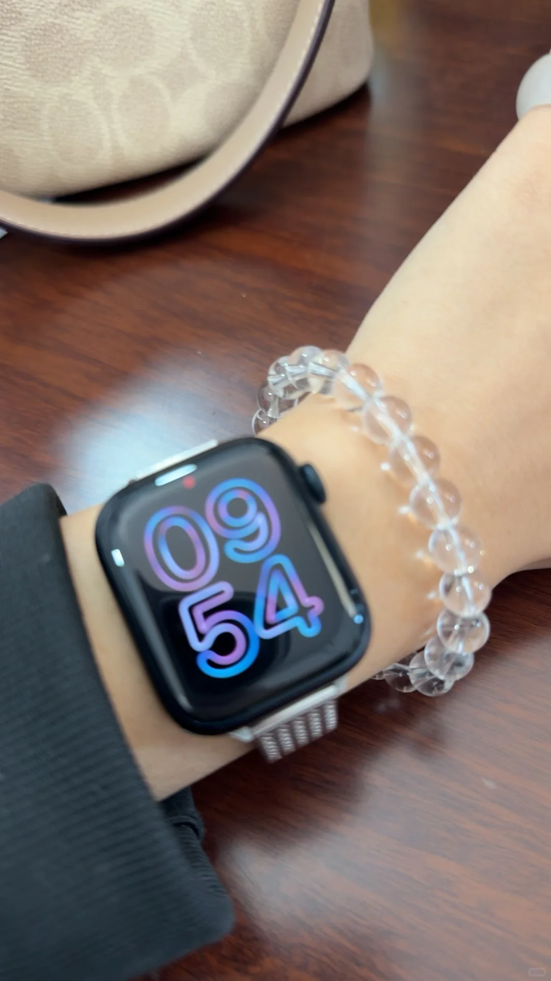Apple Watch真是买过最不值的东西,一天一充太恶心 Apple Watch真是买过最不值的东西,一天一充太恶心
